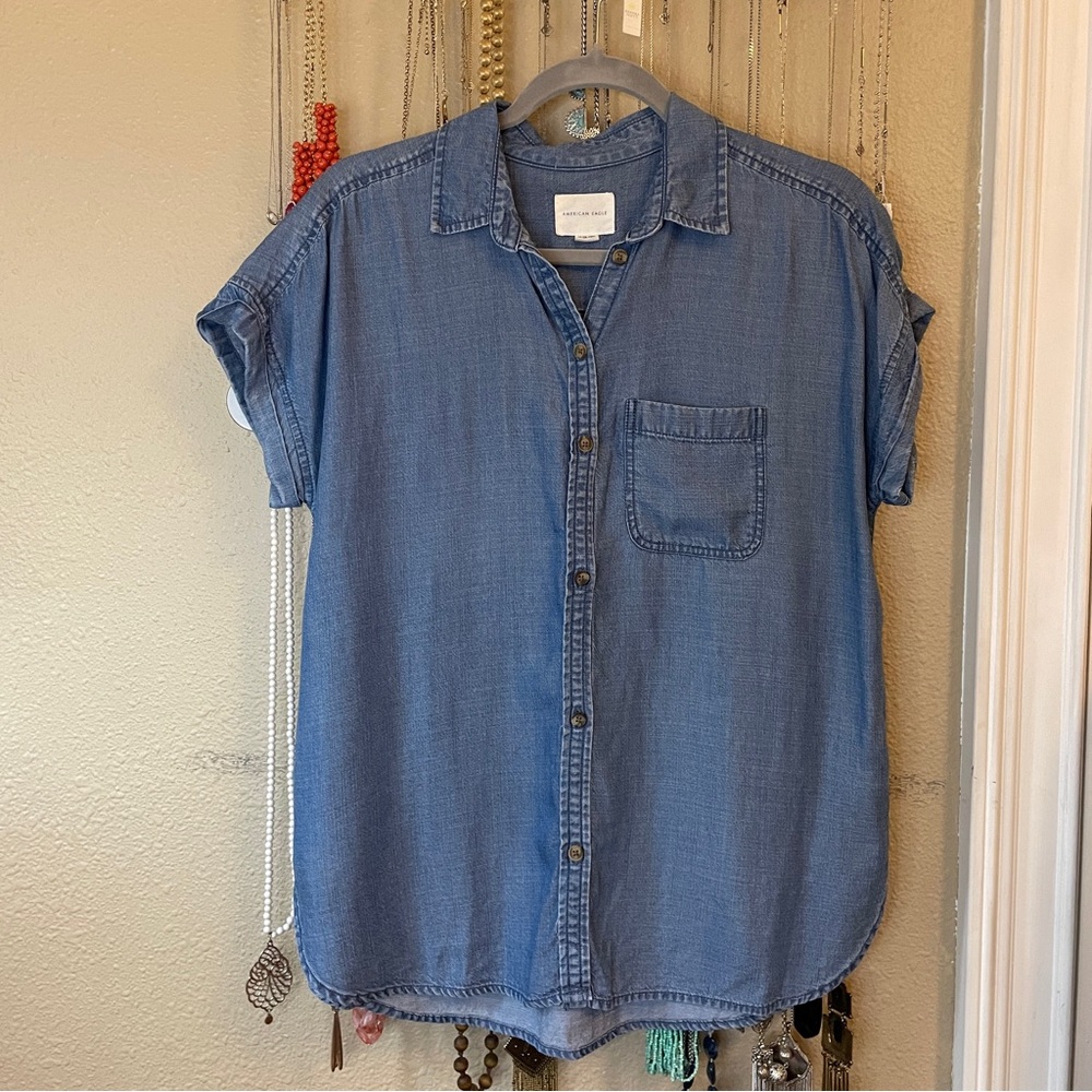 American Eagle Chambray Top